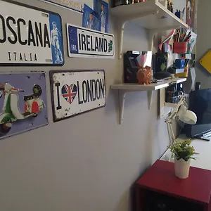 Nuestro Refugio - Casco Viejo Con Wifi Y Parking Gratuito- , Bilbao Spain